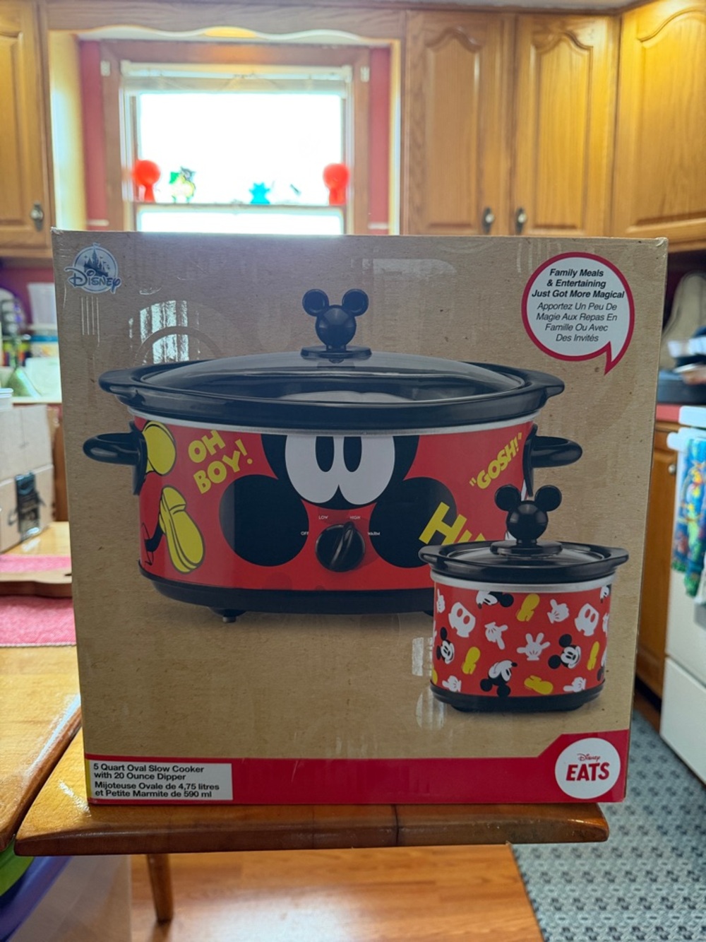 Disney Eats Red & Black Mickey Mouse Slow Cooker Set
